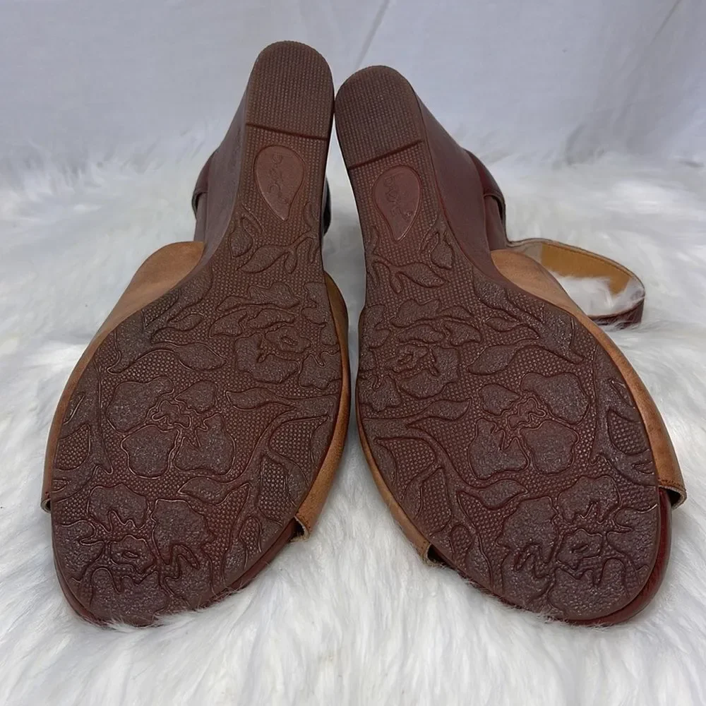 Born Comfort Tan Leather Wedge Ankle Strap Shoes Sz‎ 10